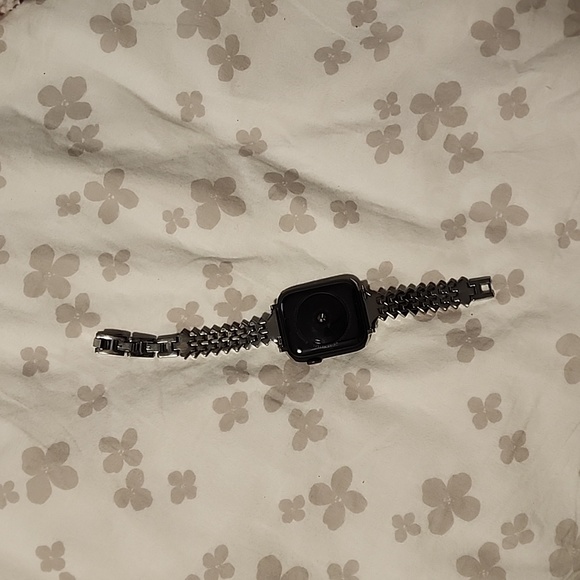 Apple Watch SE 42/44MM - Picture 2 of 2